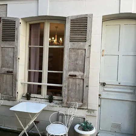 Maisonnette Centre - Le Colibri 度假居